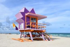 Postazione di salvataggio su una spiaggia