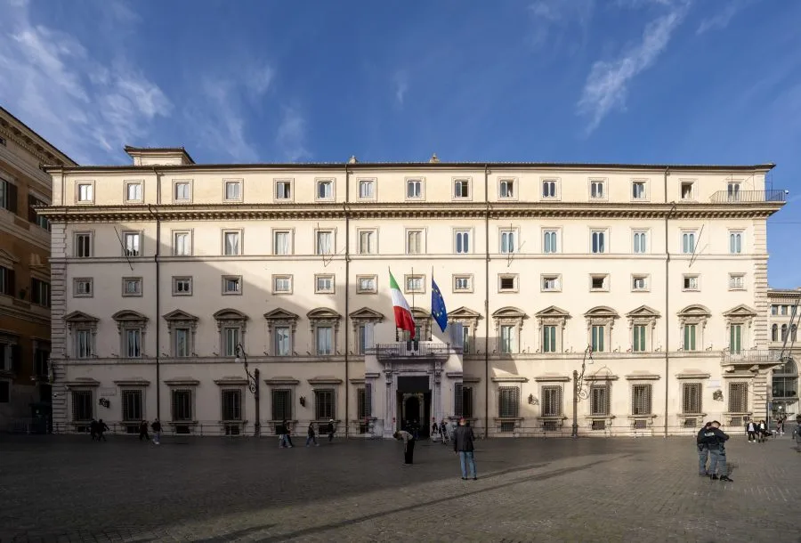 Facciata di Palazzo Chigi a Roma, sede del Governo italiano