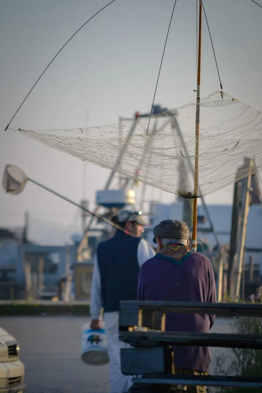 Pescatori nella Sacca di Goro nel Delta del Po