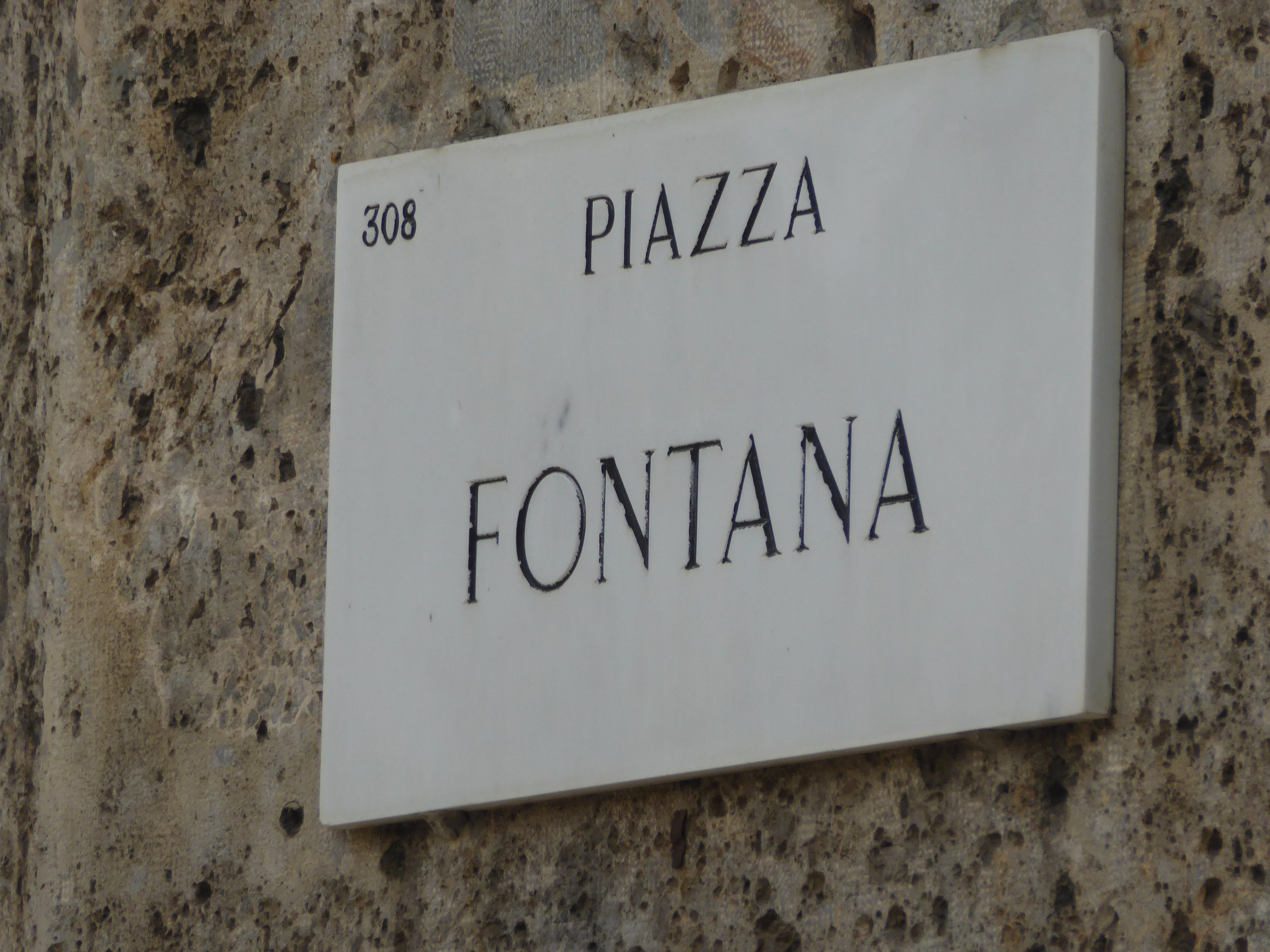 Piazza Fontana a Milano