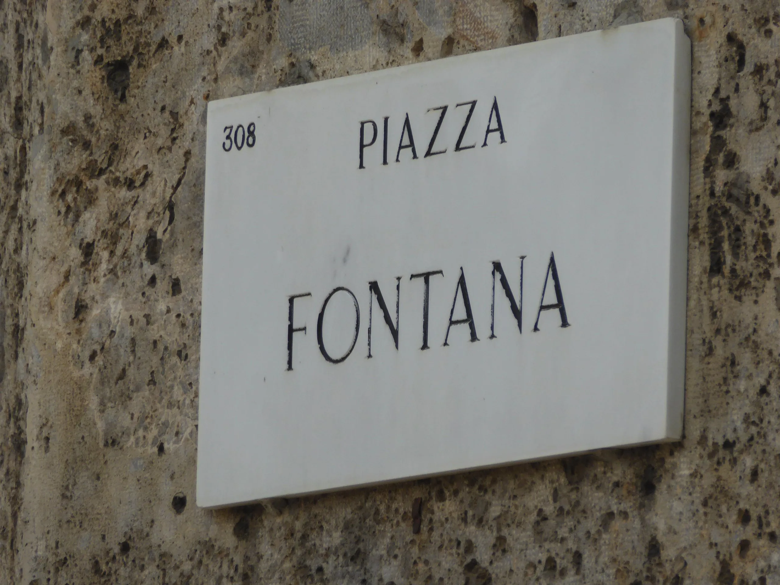 Piazza Fontana a Milano