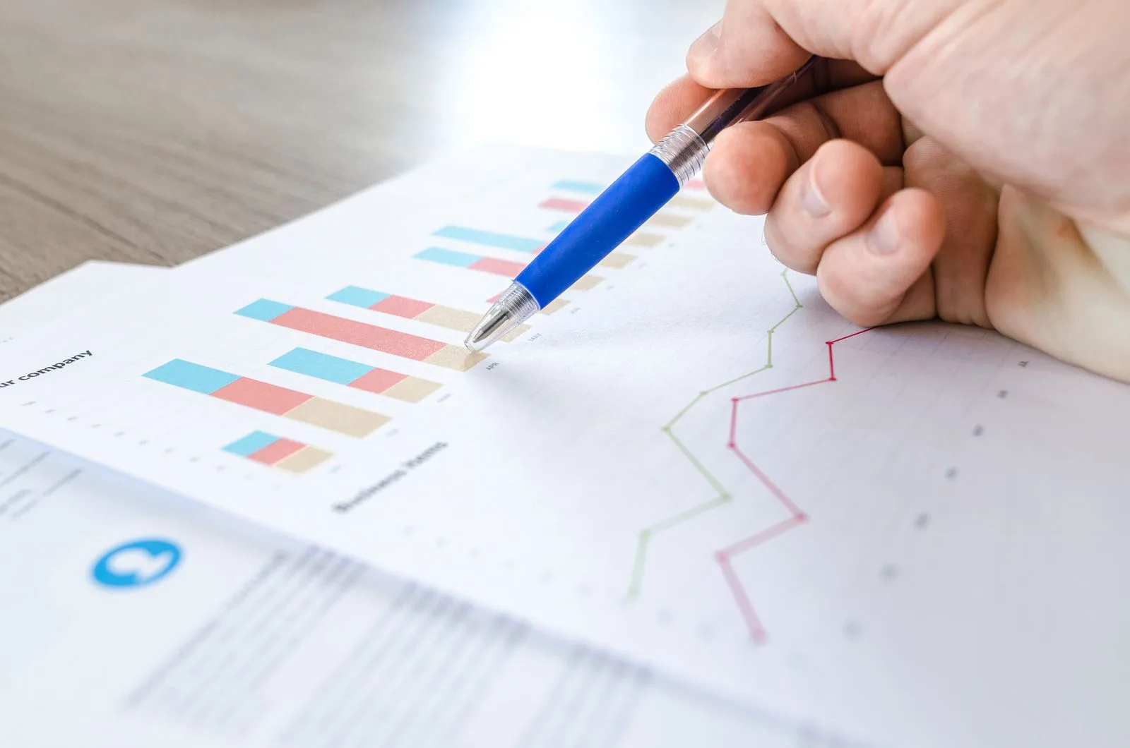Grafico economico, immagine di contesto per inflazione e prezzi