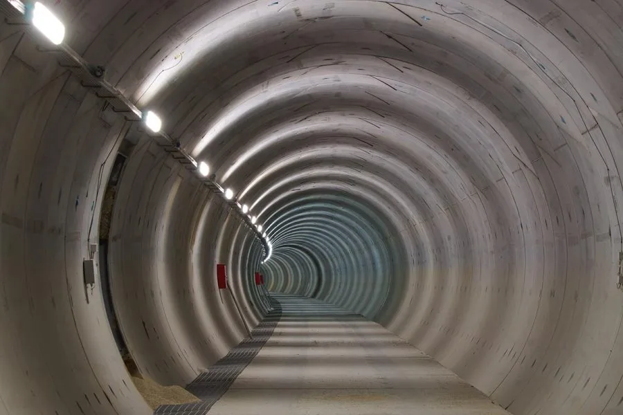 Interno del cunicolo Aica-Mules della Galleria di Base del Brennero