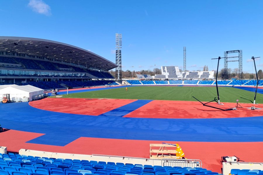 L Alexander Stadium di Birmingham con pista di atletica e tribune