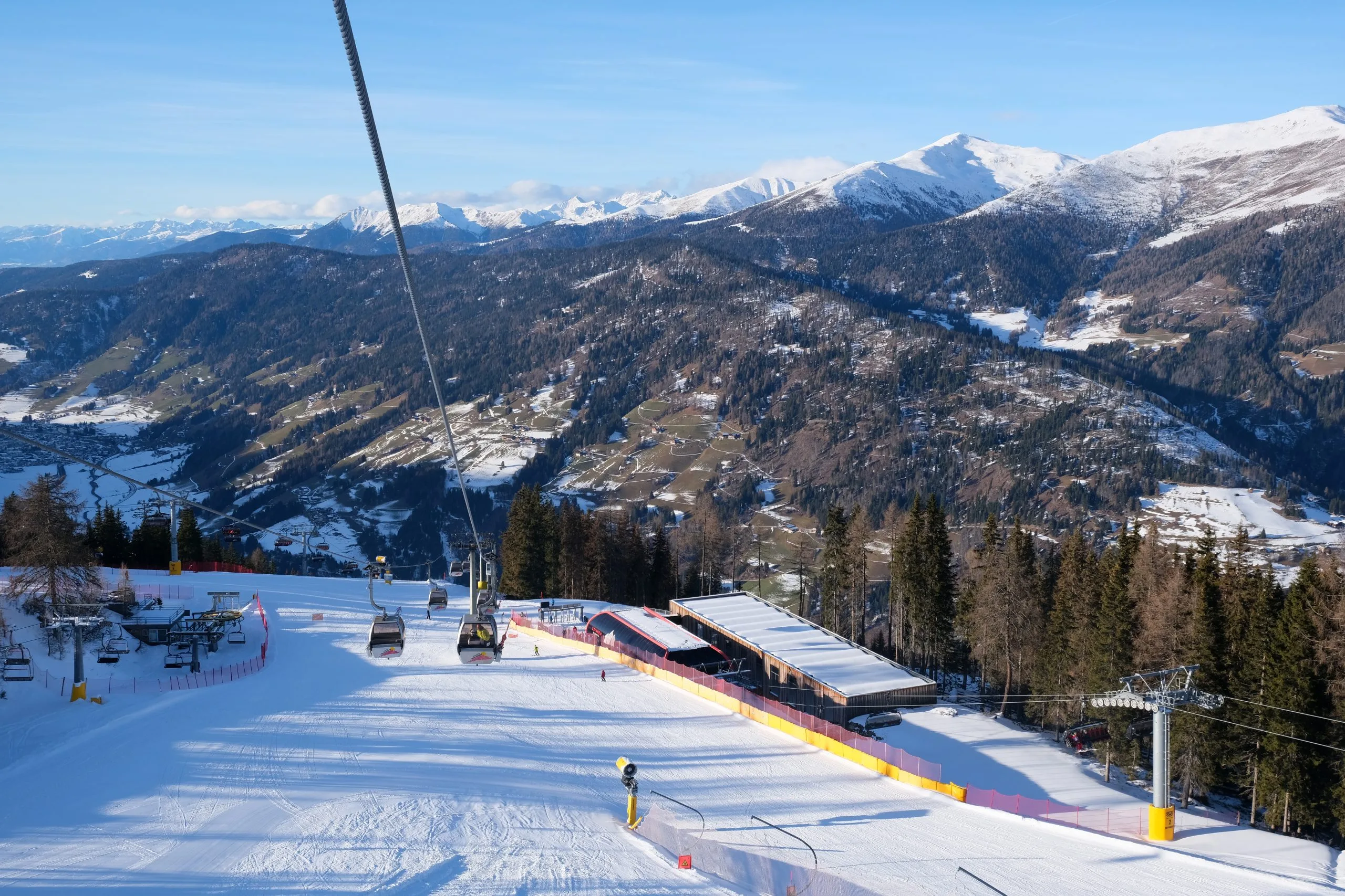 Piste e cabinovie del comprensorio Dolomiti Superski