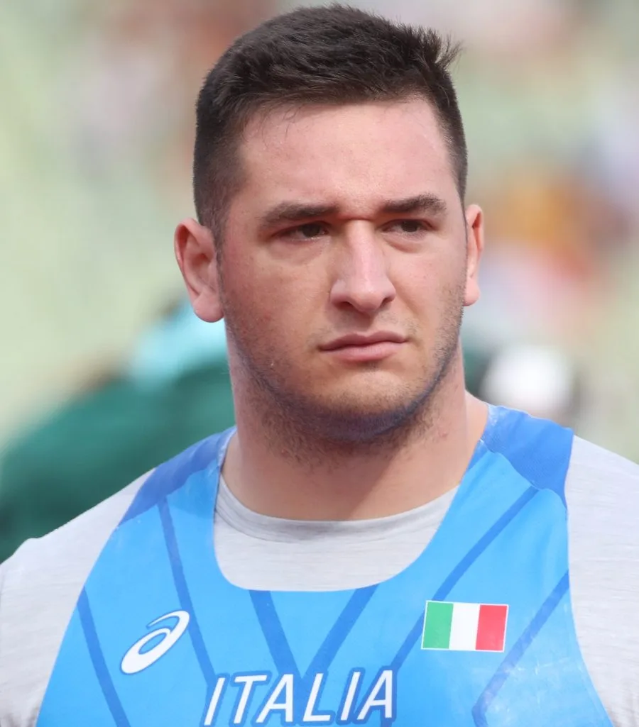Leonardo Fabbri con la maglia dell’Italia agli Europei di atletica