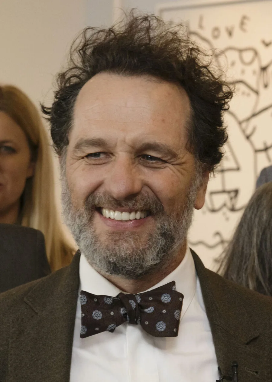 Matthew Rhys fotografato nel 2026