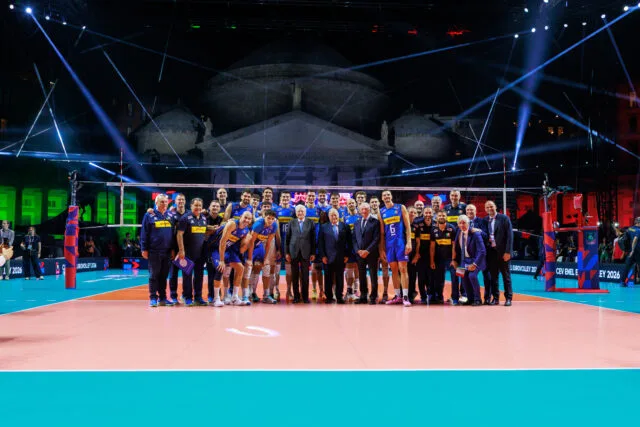 Italvolley con Sergio Mattarella a Napoli