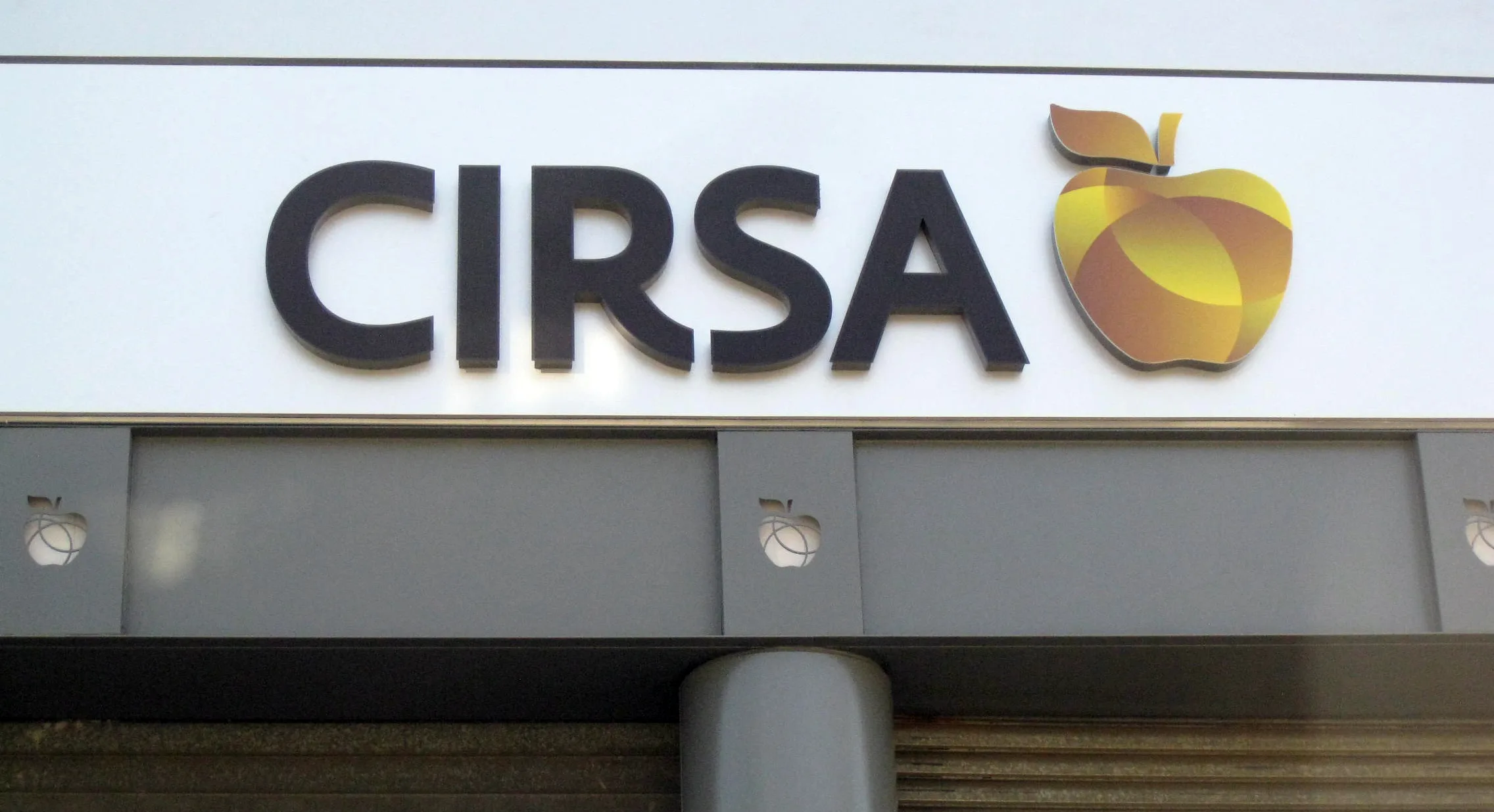 Insegna Cirsa sulla sede di Terrassa