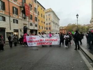 Marcia contro la violenza sulle donne a Roma