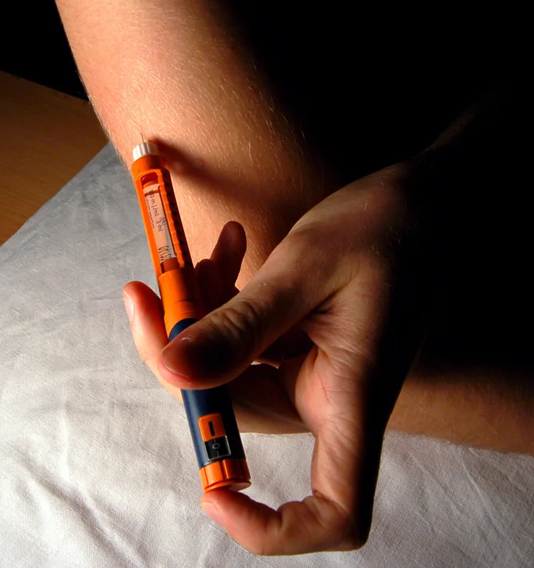 Applicazione di insulina con penna iniettiva