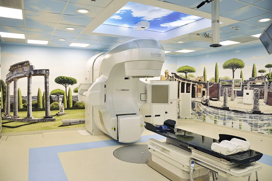 Sala di radioterapia del Policlinico Gemelli di Roma