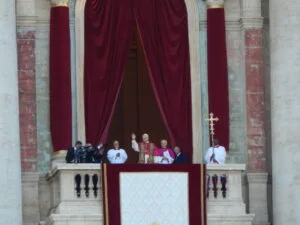 Papa Leone XIV in Piazza San Pietro