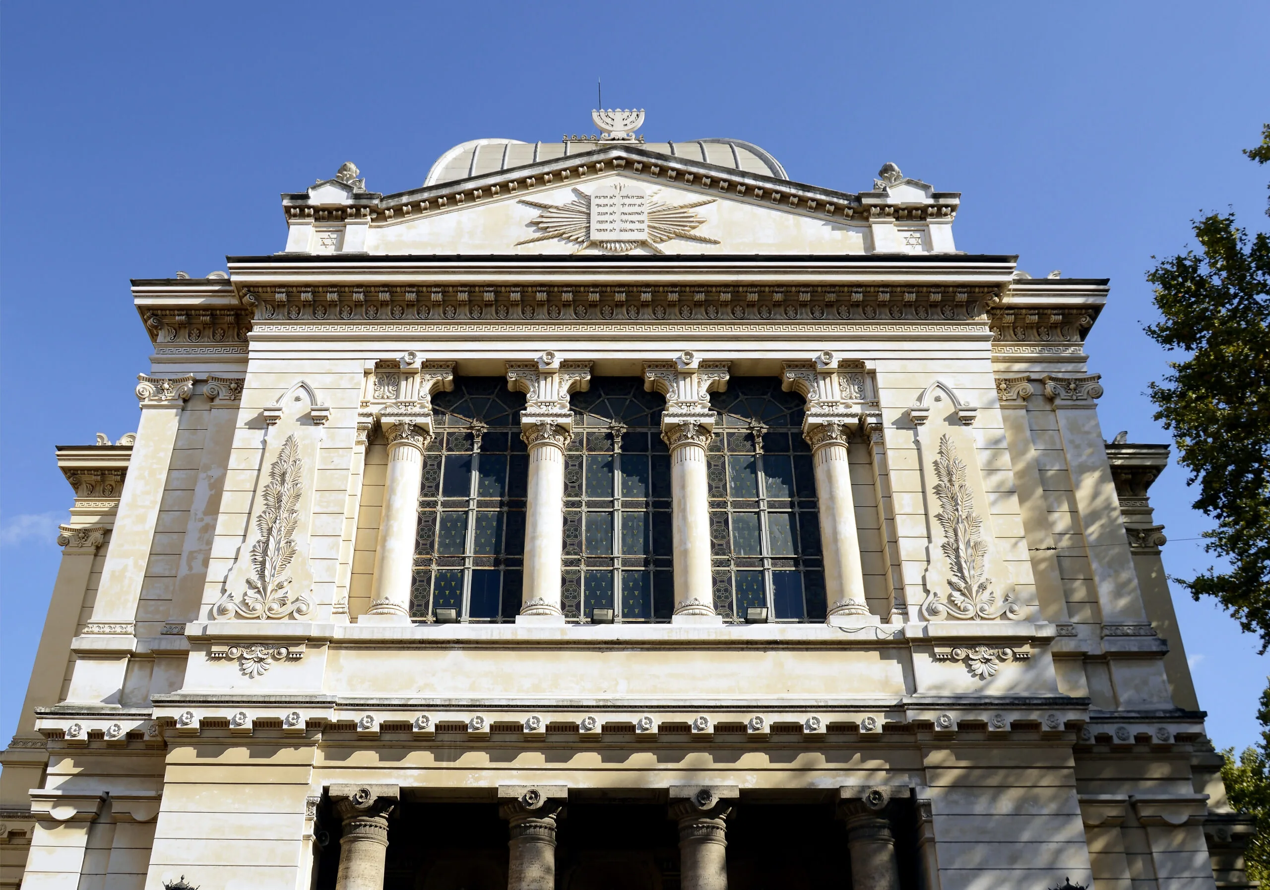 Facciata del Tempio Maggiore di Roma