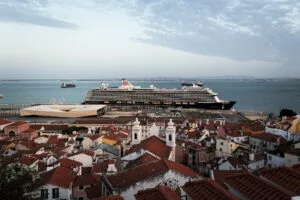 Mein Schiff 3 a Lisbona nel