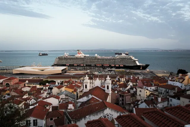 Mein Schiff 3 a Lisbona nel