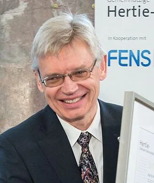 Peter Hegemann, biofisico premiato con il Nobel Medicina 2026