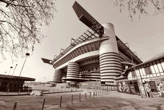 San Siro, esterno dello stadio nel